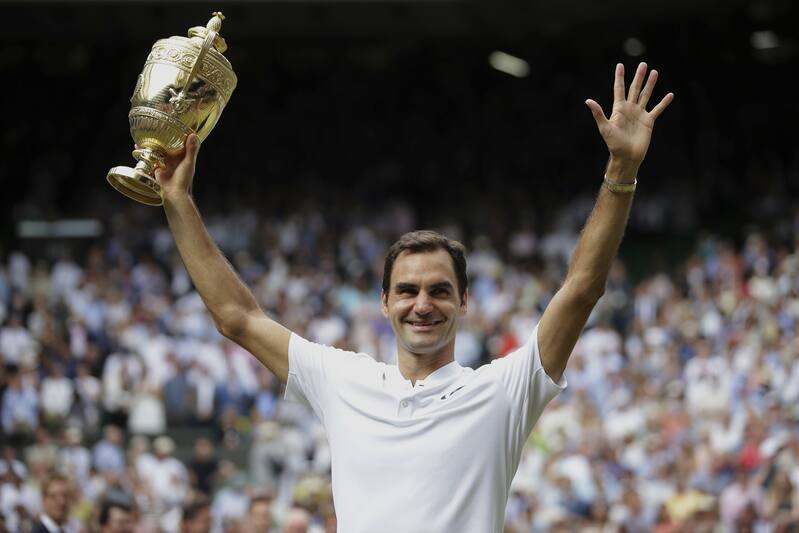 wimbledon  prize money    players earn making money nmz